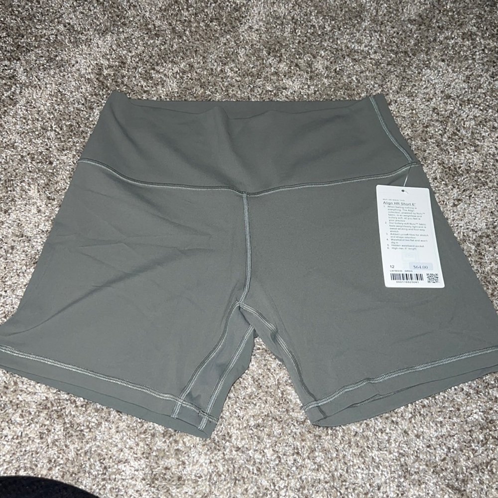 Lululemon align biker shorts